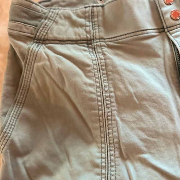 WHBM Mid-Rise Pret-A-Pedi Crop Pants Sz 8 - Picture 10 of 15